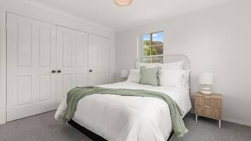2 habitaciones, tabla de planchar con plancha y wifi gratis