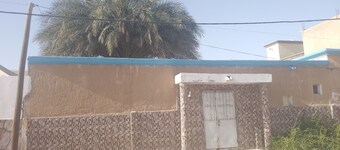 Typical mauritanian home in central Nouachott, cosy and quiet with garden
