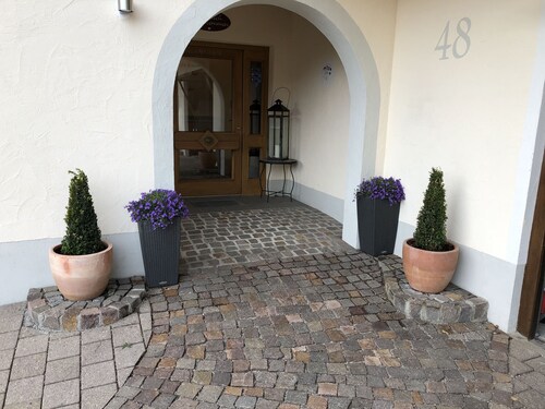 Appartement Edelweiß (mit sep. Schlafzimmer und eigenem Garten)