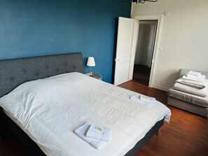 10 chambres, lit parapluie, Wi-Fi gratuit, draps fournis