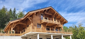 Exterior - Authenticity, Comfort, Sport and Relaxation (Foncine-le-haut)