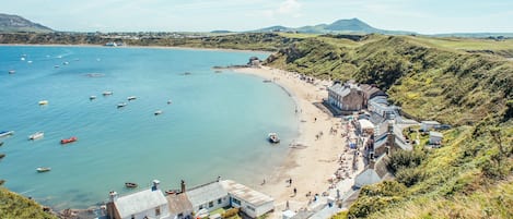 Cottage | Beach | Beach nearby