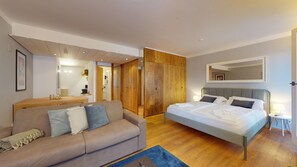 1 bedroom, WiFi, bed sheets