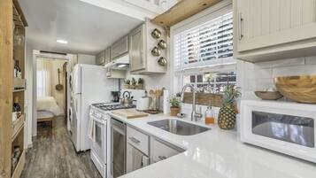 Fridge, microwave, oven, dishwasher