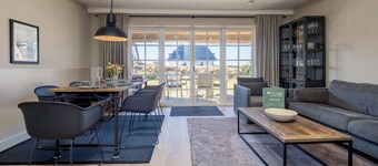 Exkl. Luxus-hausteil Unter Reet mit 4 Zimmern auf ca. 150 m², für bis zu 4 Pers