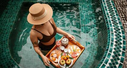 Studio apartment Private bathtub, balcony, 45m2