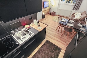 Fridge, oven, stovetop, dishwasher - Studio Rénové Proche du Centre (Crans-Montana)
