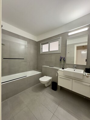 Departamento, 1 habitación, con acceso para personas discapacitadas, para fumadores | Baño