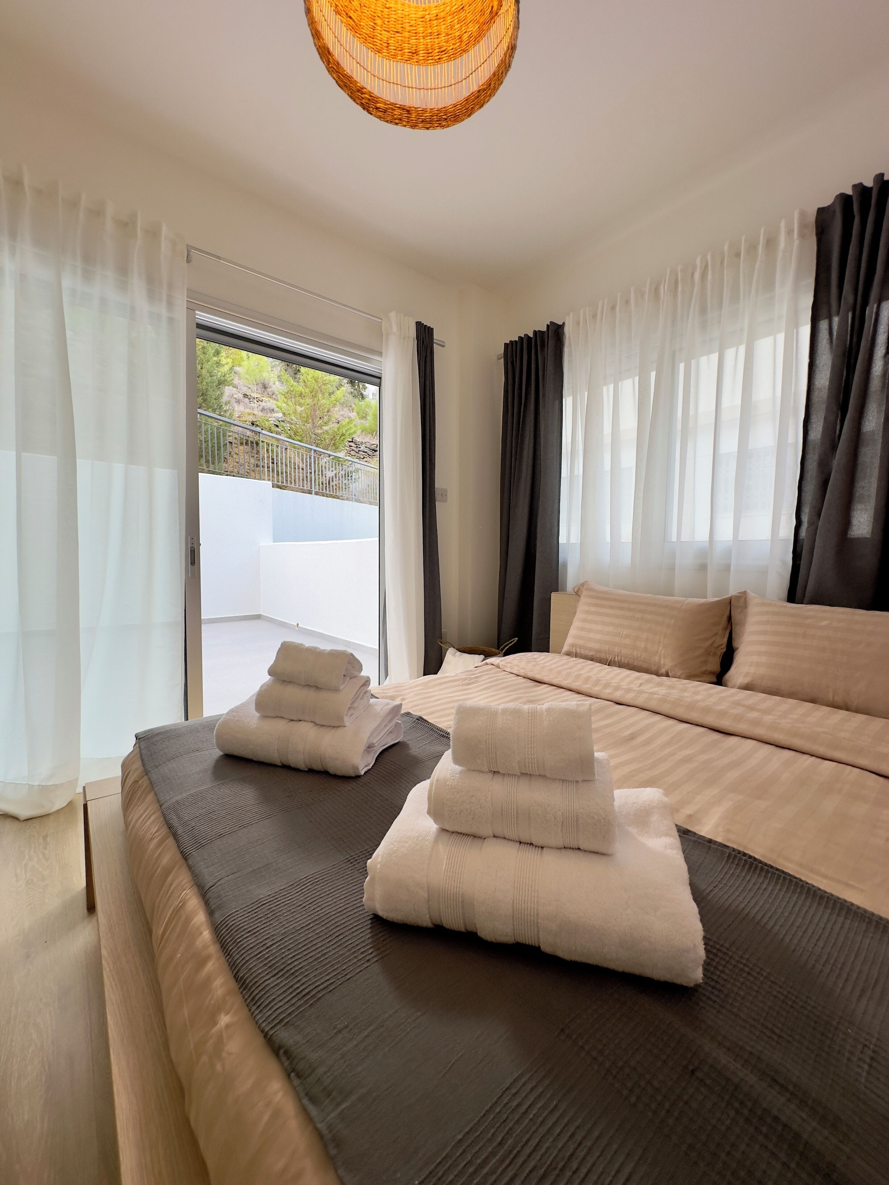 Apartment, 1 Bedroom, Accessible, Smoking | 1 bedroom