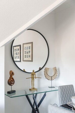 Apartment | Interior - Immaculate 2-bed Apartment in Hove (Hove)