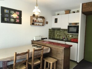 Dining - Studio Les Orres 1650 - 4 pers, near slopes, balcony, pets allowed (Les Orres)