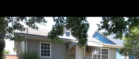 Family House, Private Bathroom | Exterior