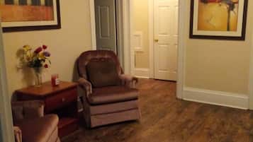 Family House, Private Bathroom | Interior
