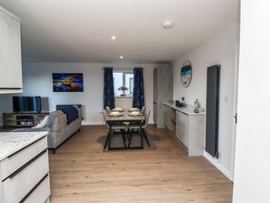 Fridge, dishwasher, electric kettle, toaster