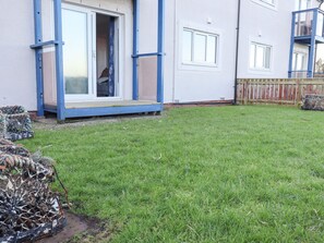 Property grounds - 2A The Anchorage (Chathill)