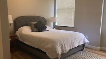 Apartment, Private Bathroom, City View | 1 bedroom