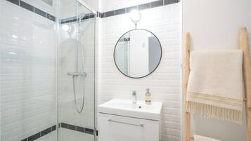 Eco-friendly toiletries, towels