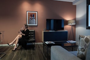Smart TV, books