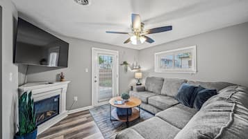 Smart TV, fireplace, offices