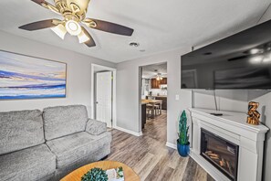 Smart-TV, peis og kontorer