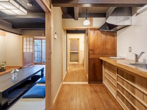 In-room safe, individually decorated, individually furnished - Sumire-an Machiya Holiday House (Kyoto)