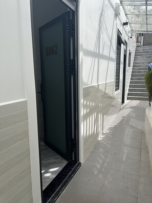 Basic Room | Terrace/patio