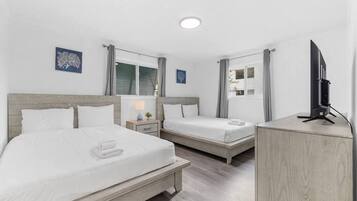 2 bedrooms, desk, iron/ironing board, WiFi (free)