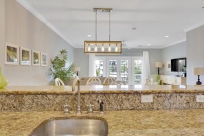 Interior - Coral Lagoon Villa 5 With Pool and Wet Slip Rental Option (Marathon)