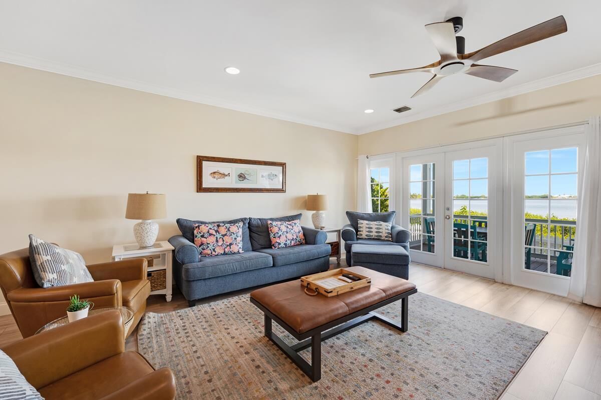 Indigo Reef Resort Waterfront Villa 2 With Boat Dockage, Pool, and Sunset-View