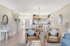 Interior - Indigo Reef Resort Waterfront Villa 2 With Boat Dockage, Pool, and Sunset-View (Marathon)