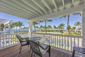 Property grounds - Indigo Reef Resort Waterfront Villa 22 With Boat Dockage, Pool, and Sunset-View (Marathon)