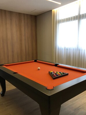 Billiards - Charlie Nik Pinheiros (São Paulo)