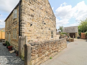 Cottage | Exterior