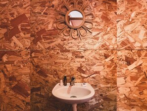 Comfort Tent | Bathroom - AGAFAY HEART CAMP (Agafay)