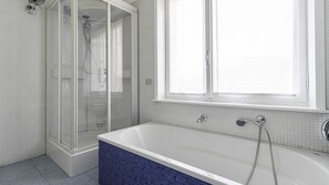 Appartement (3 Bedrooms) | Salle de bain