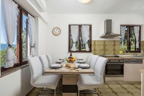 Family House, 4 Bedrooms, Balcony, Mountainside (Family House Rose with Pool) | Dining - Family House Rose With Pool (Krk)