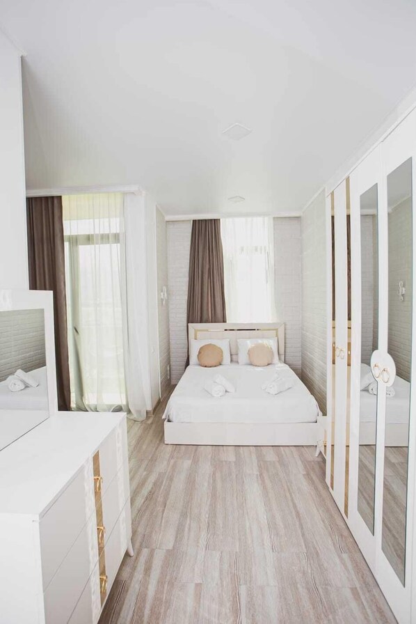 Double Room | Iron/ironing board, free WiFi - GT Batumi Hotel (Batumi)