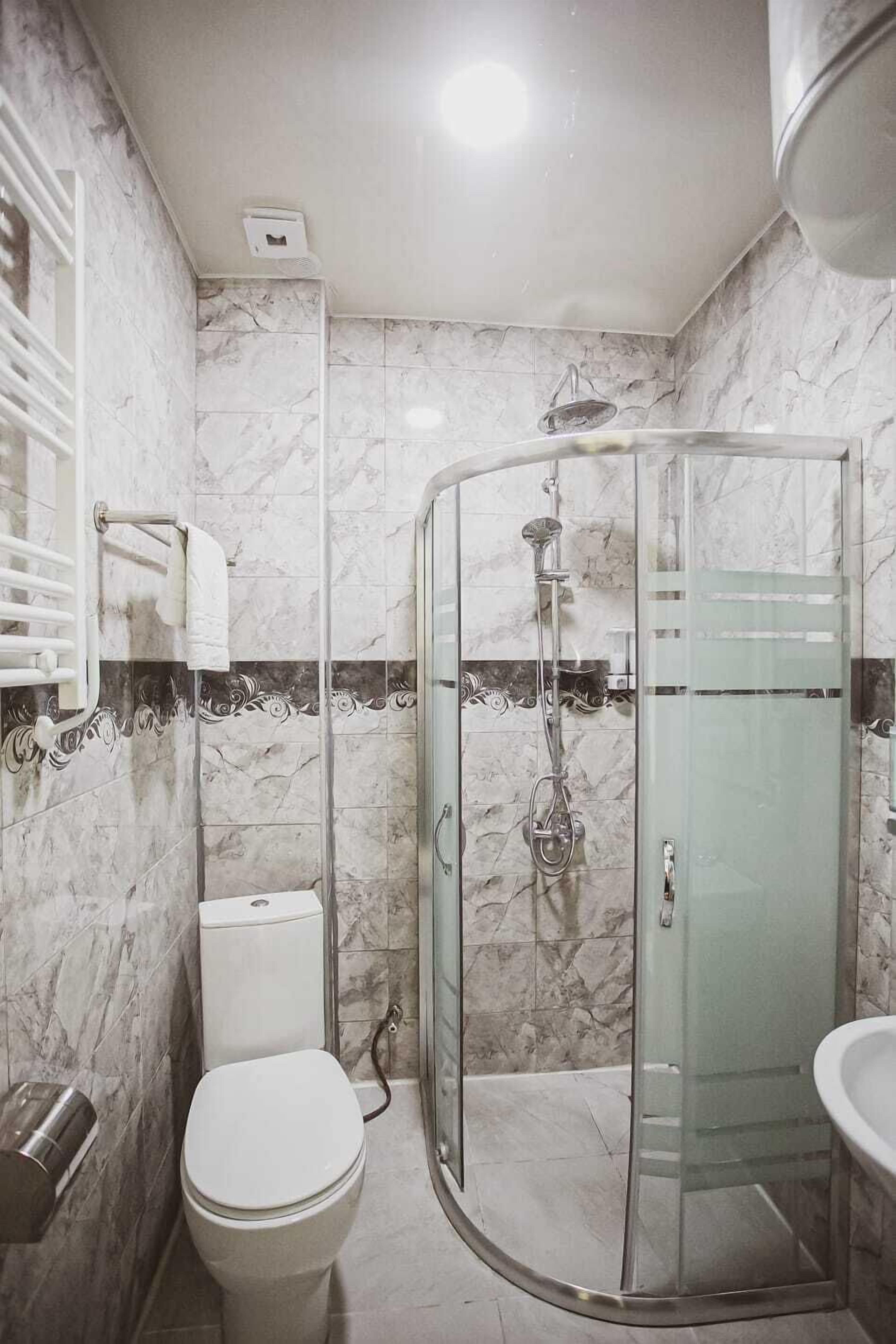 Double Room | Bathroom