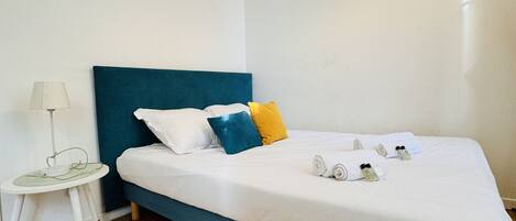 Fer et planche Ă repasser, Wi-Fi gratuit, draps fournis