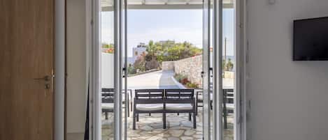 Apartment | Courtyard view