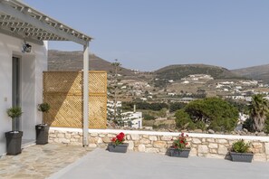 Exterior - Cycladic Sunlight 2bedroom House (Paros)