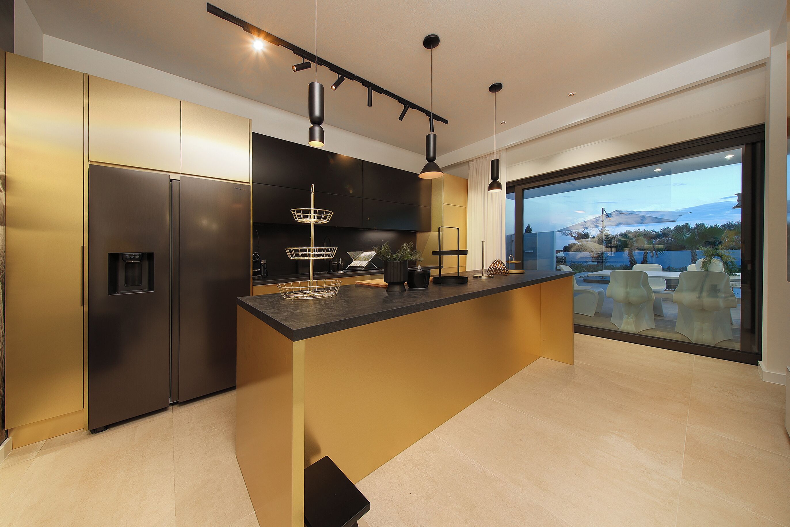 ลักซ์ชัวรี่วิลล่า, 5 ห้องนอน, สระว่ายน้ำส่วนตัว, วิวทะเล | ครัวส่วนตัว | ตู้เย็นขนาดใหญ่, ไมโครเวฟ, เตาอบ, เตาประกอบอาหาร