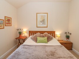 1 habitación, decoración personalizada y muebles diferentes 