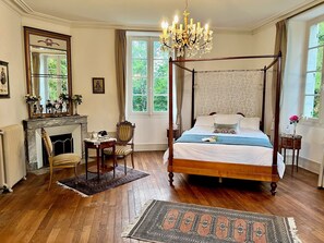 Bügeleisen/Bügelbrett, WLAN, Bettwäsche