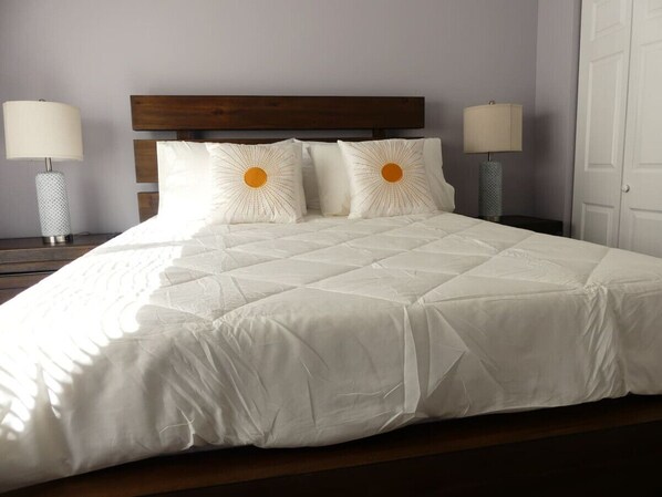 4 bedrooms, desk, iron/ironing board, free WiFi
