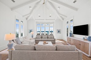 TV, stereo - All Tide Up|Easy Beach Access|Stunning Gulf Views|Private Pool (Seacrest Beach)