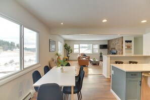 House (4 Bedrooms) | Interior - 6 Mi to Staunton State Park: Conifer Home w/ Deck (Conifer)