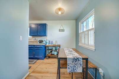 Family-friendly Getaway w/ Fire Pit in Ann Arbor