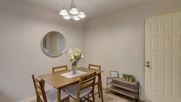 Apartment (2 Bedrooms) | Interior