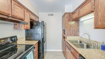 Apartment (1 Bedroom) | Interior